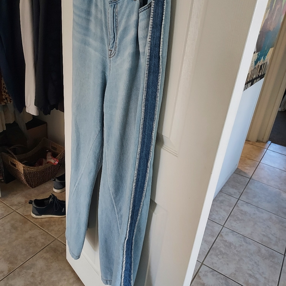 Johnny Was High Waist Wide Leg  Light Blue Denim - Picture 3 of 11